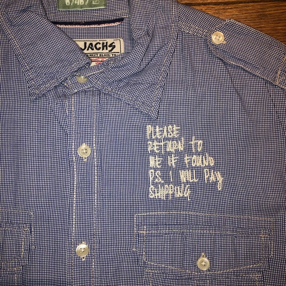 JACHS BUTTON UP BEACH SHIRT.
Size large - Picture 2 of 2